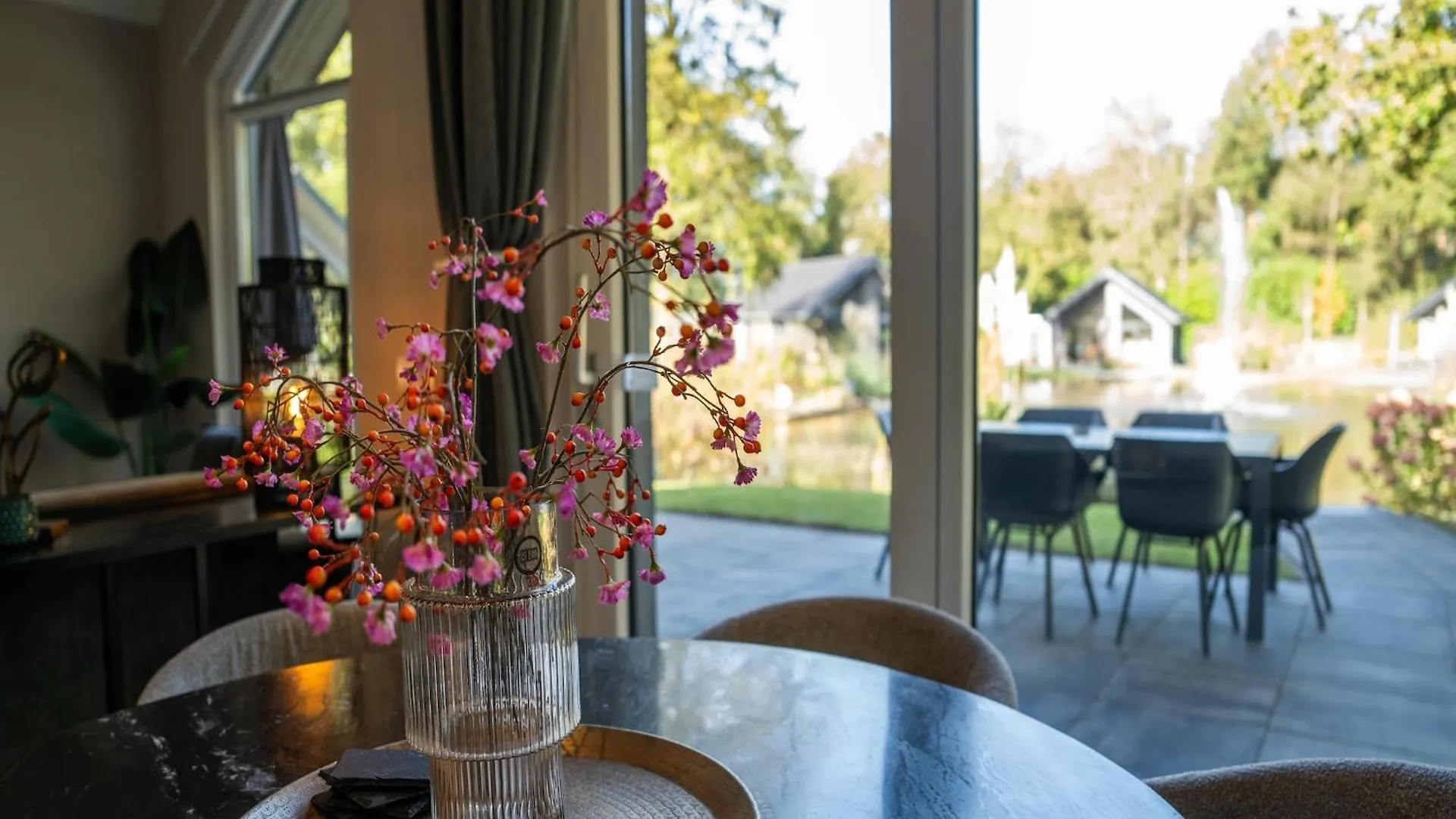 Holiday home Beautiful Lodge With A Nice Terrace, Located In A Holiday Park In Brabant Oirschot